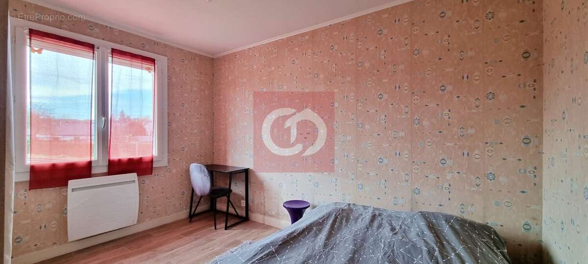 Maison 104 m² à Coulanges-Les-Nevers  - photo 9