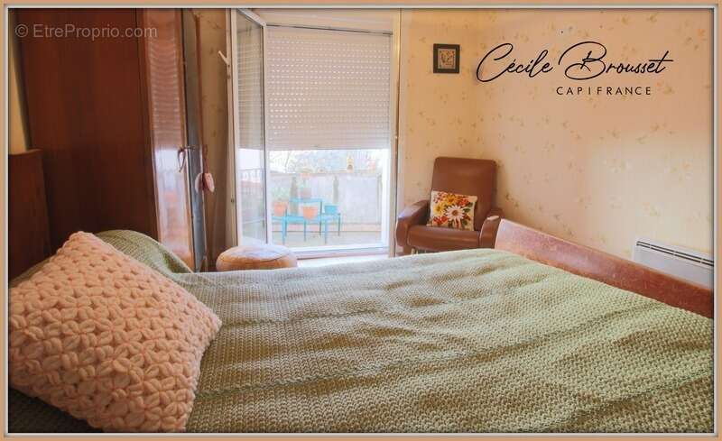 Maison à SAINT-LAURENT-DE-CERDANS