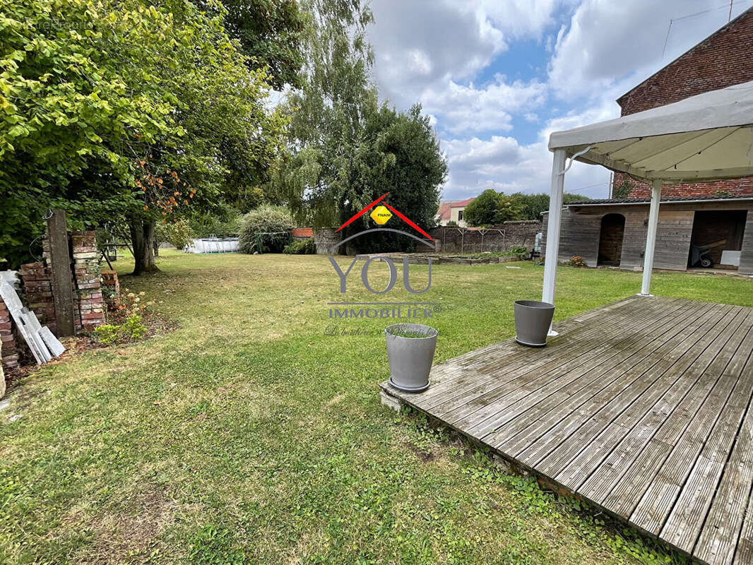 Maison à SAINTE-GENEVIEVE