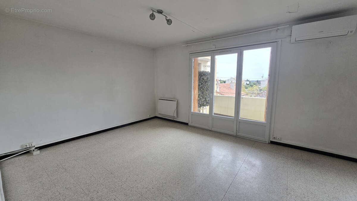Appartement à NIMES