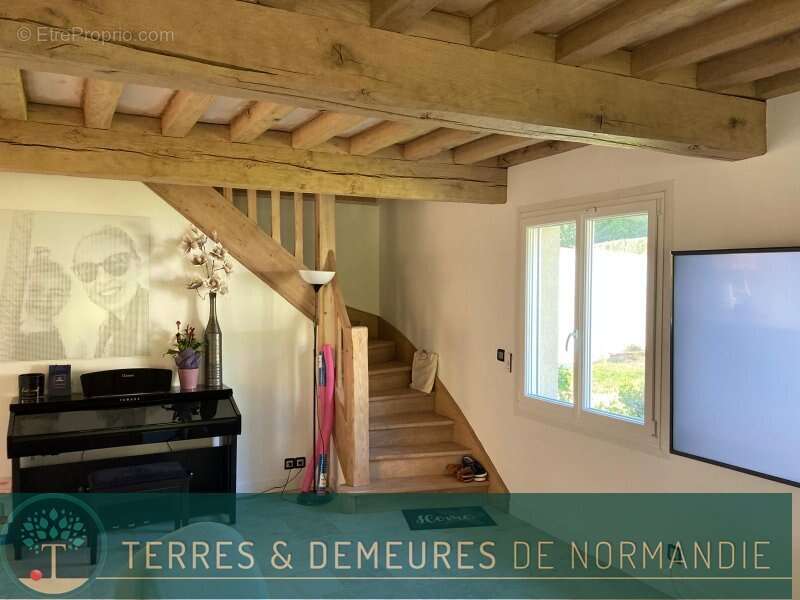 Maison à BONNEVILLE-LA-LOUVET