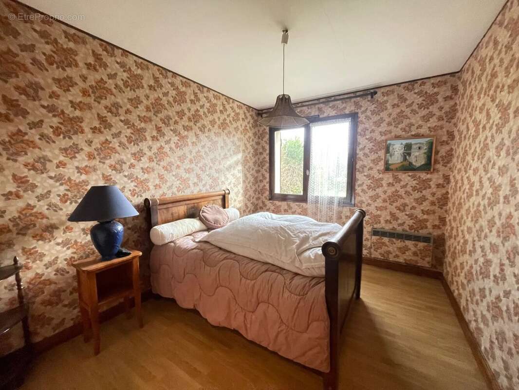 Maison à SAINT-PAUL-DE-JARRAT