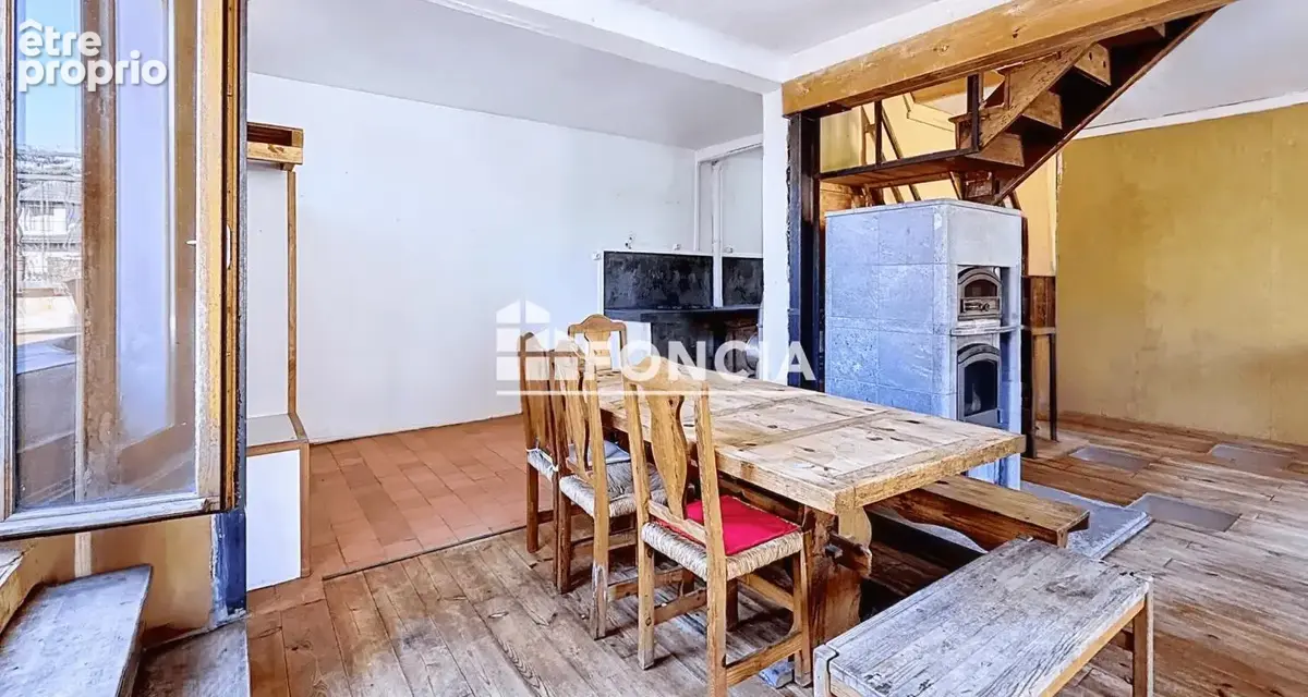 Maison familiale – 4 chambres – sous-sol total – garage – beaux espaces – exclusivité - photo 6