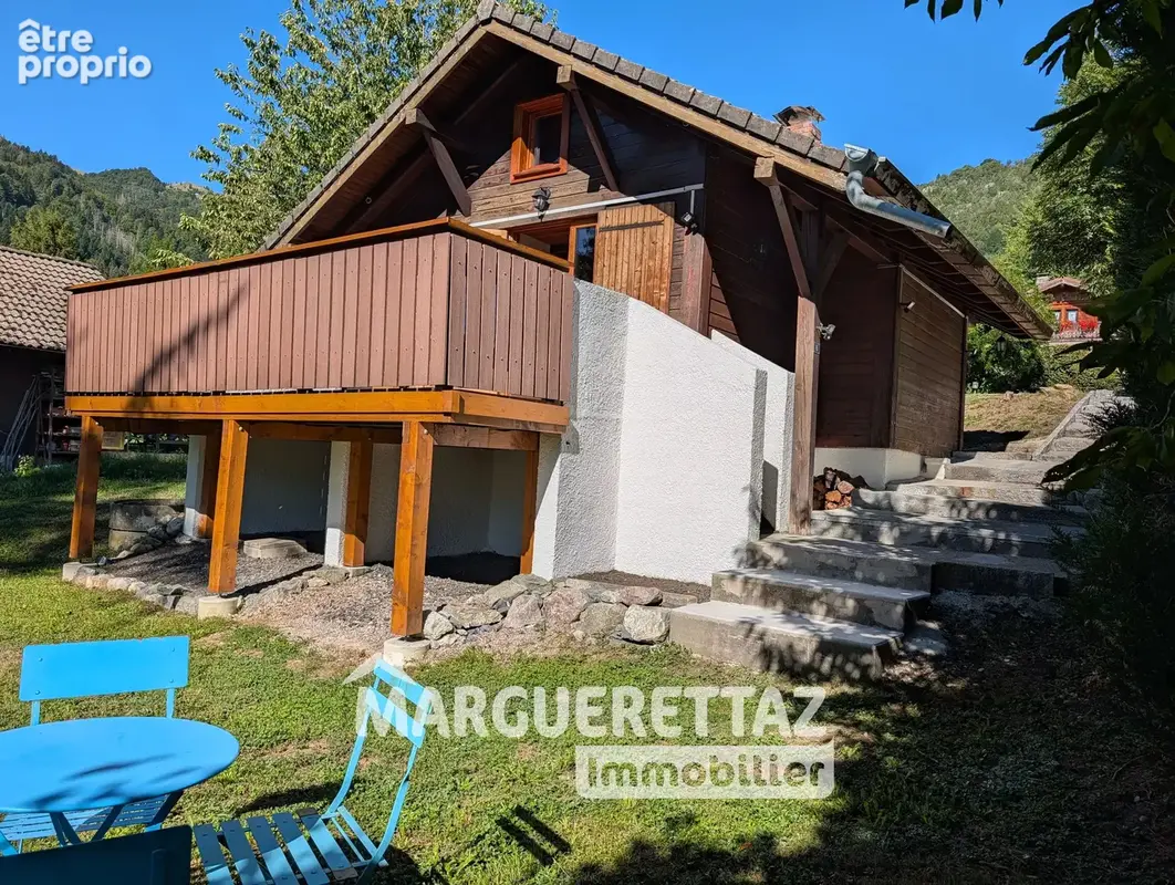 Chalet à usage d'habitation à ONNION - photo 4