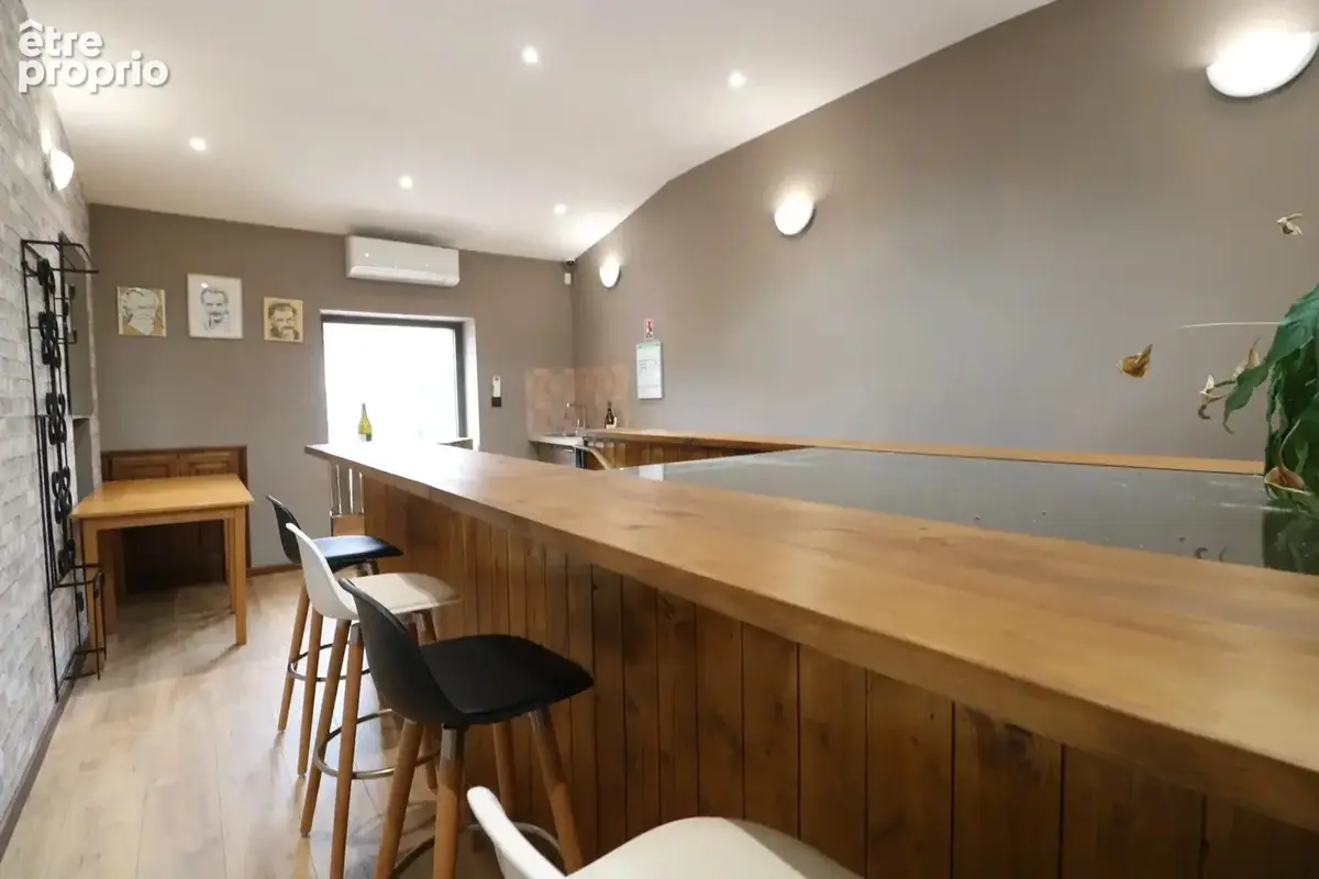 Local Commercial de 125m² au coeur de Soucieu - photo 6