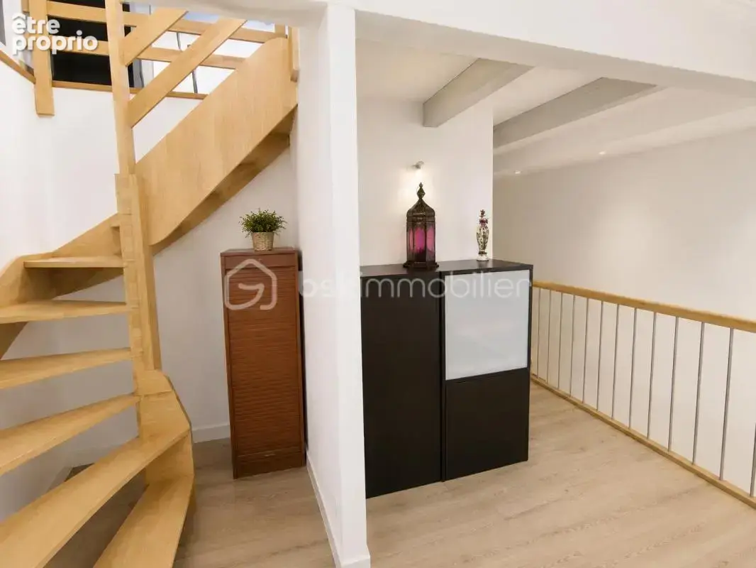 appartement et local commercial - photo 5