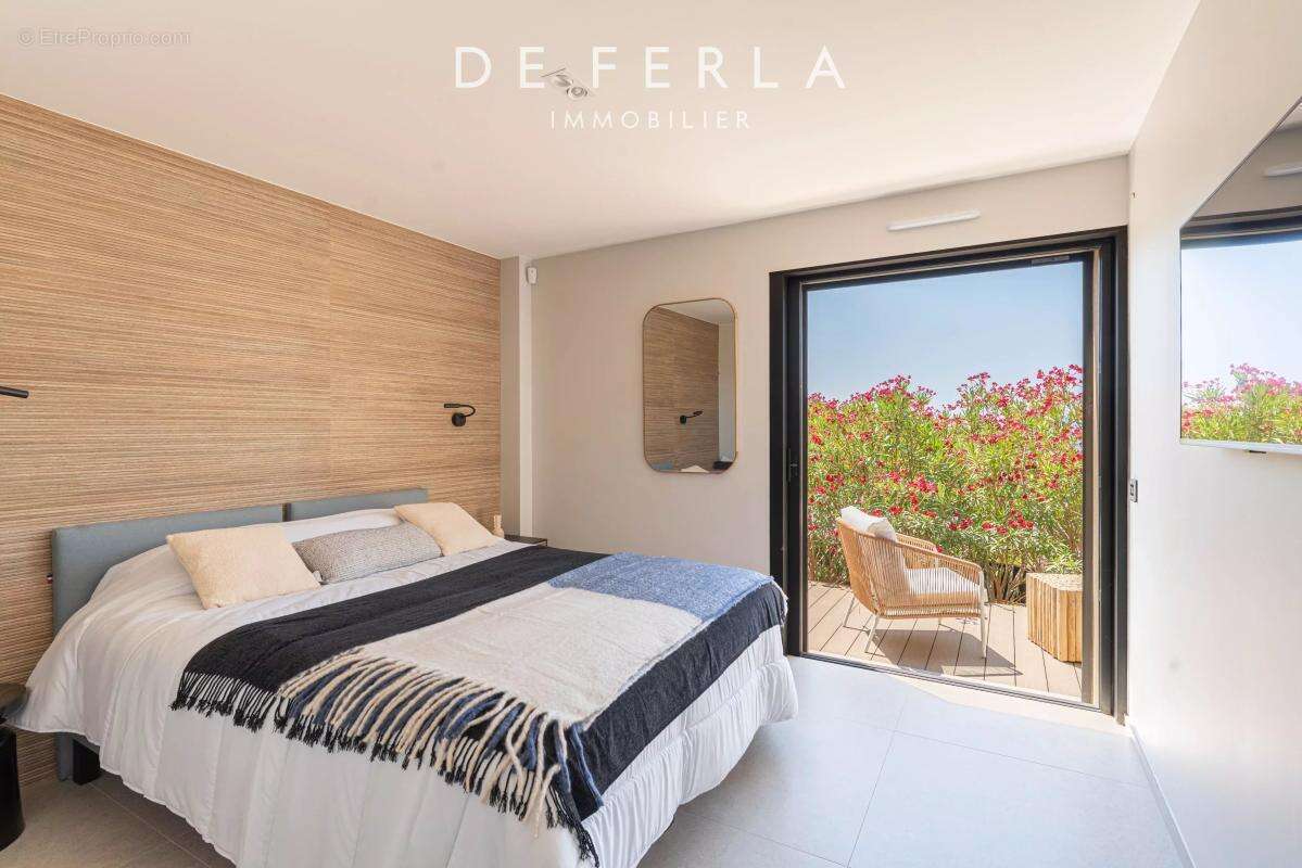 Appartement à LE LAVANDOU