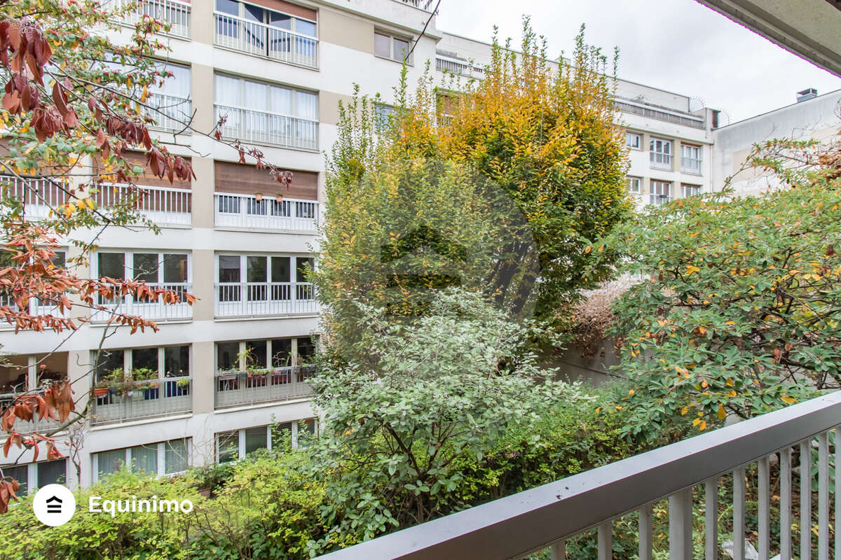 Appartement à PARIS-11E