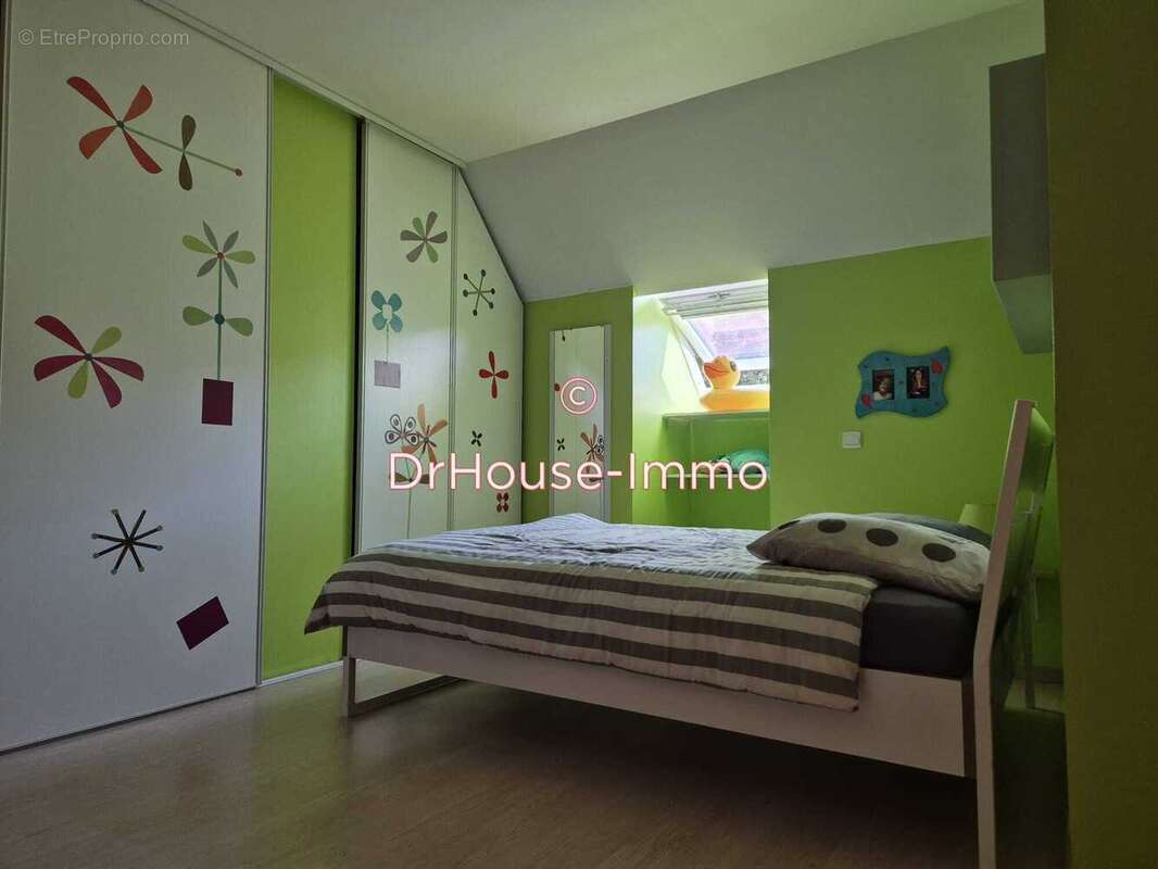 Maison 137 m² à Joue-Les-Tours  - photo 34