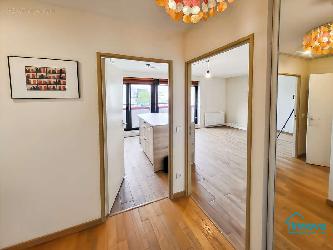 Appartement à PARIS-14E