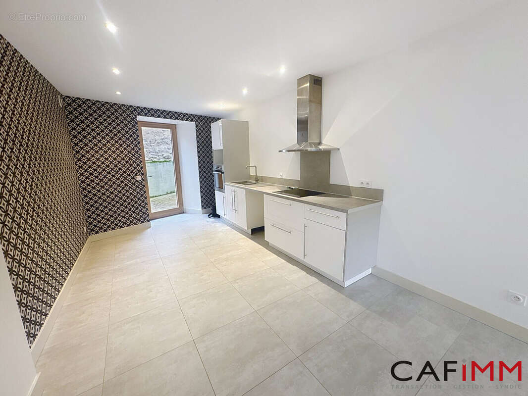 Maison à SAINT-LAURENT-D'AGNY