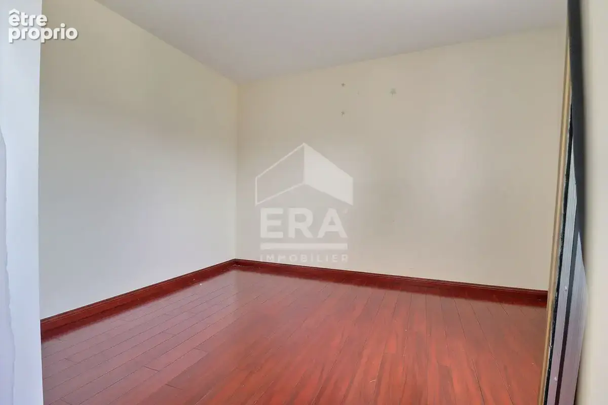 Appartement 55m² à La Plaine Saint Denis - photo 5