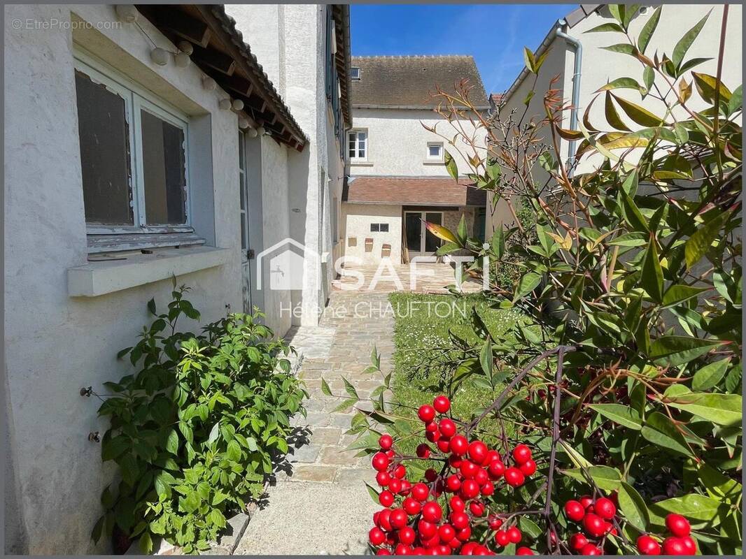 Photo 1 - Maison à VILLIERS-EN-DESOEUVRE
