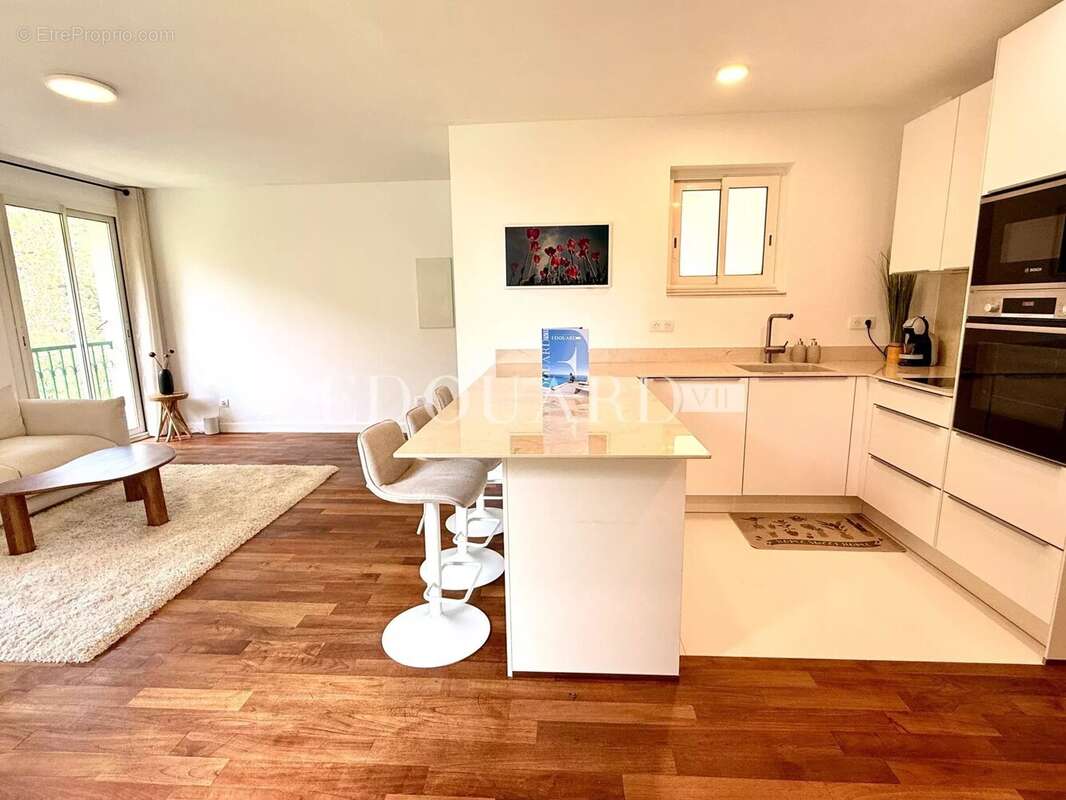 Appartement à BEAUSOLEIL