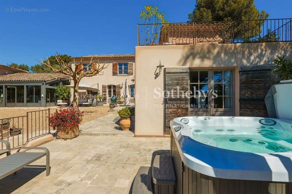 Maison à AIX-EN-PROVENCE