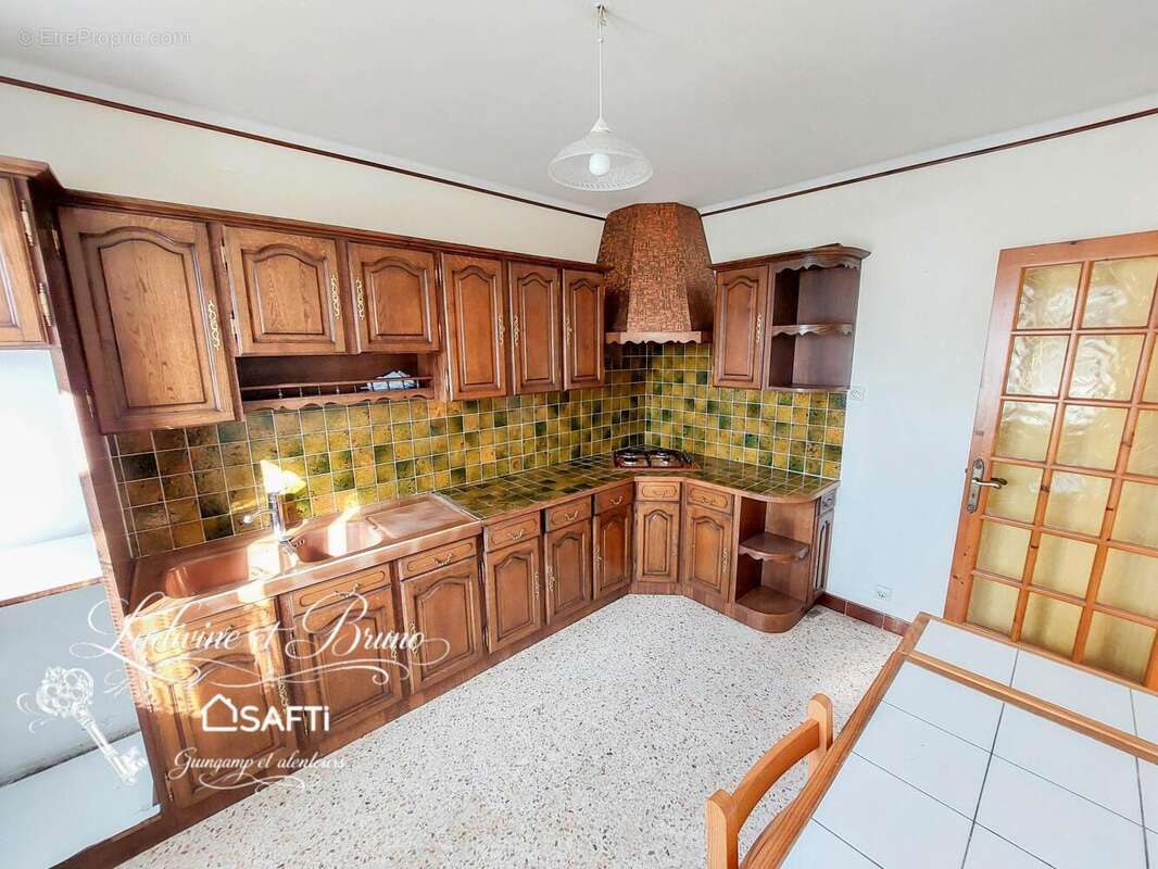 Photo 2 - Maison à PABU