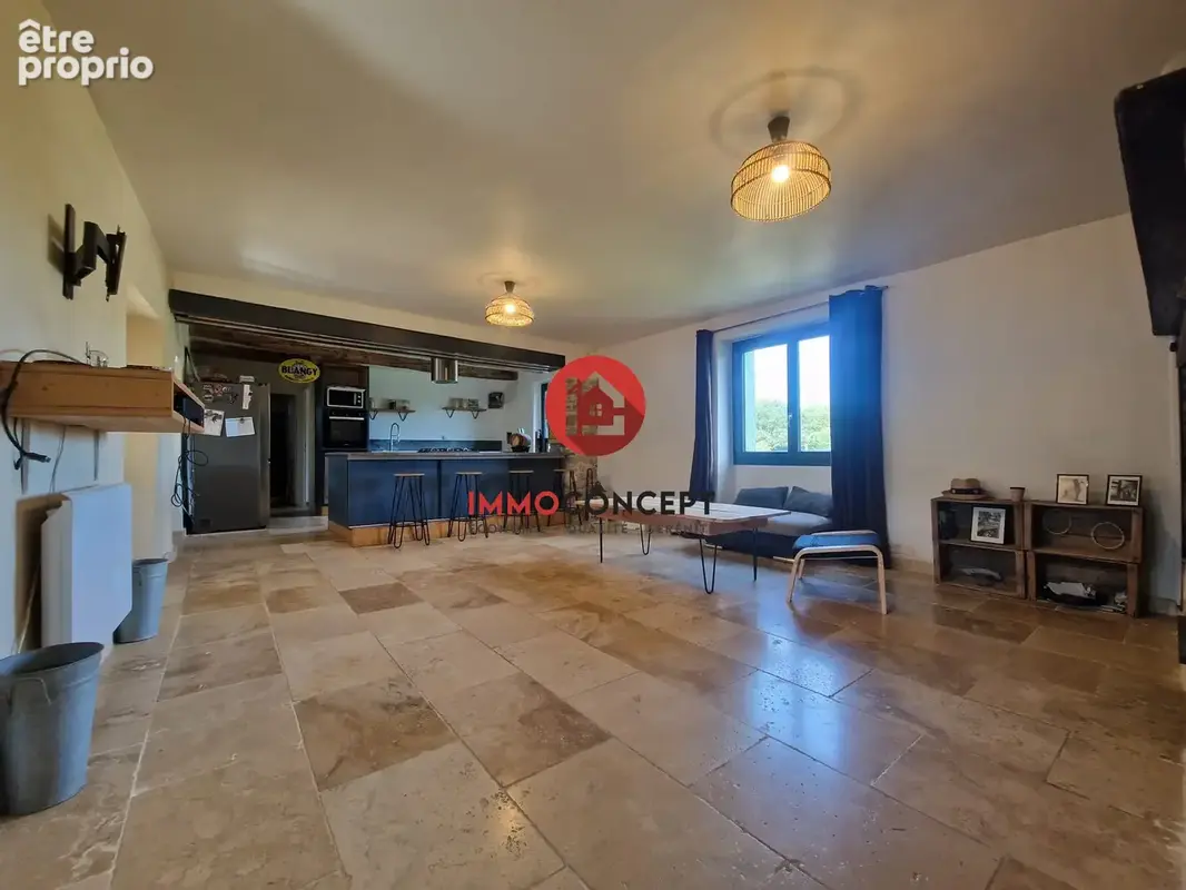 Maison 8 pièces 180 m² à vendre à Le Pin (30330) - photo 2