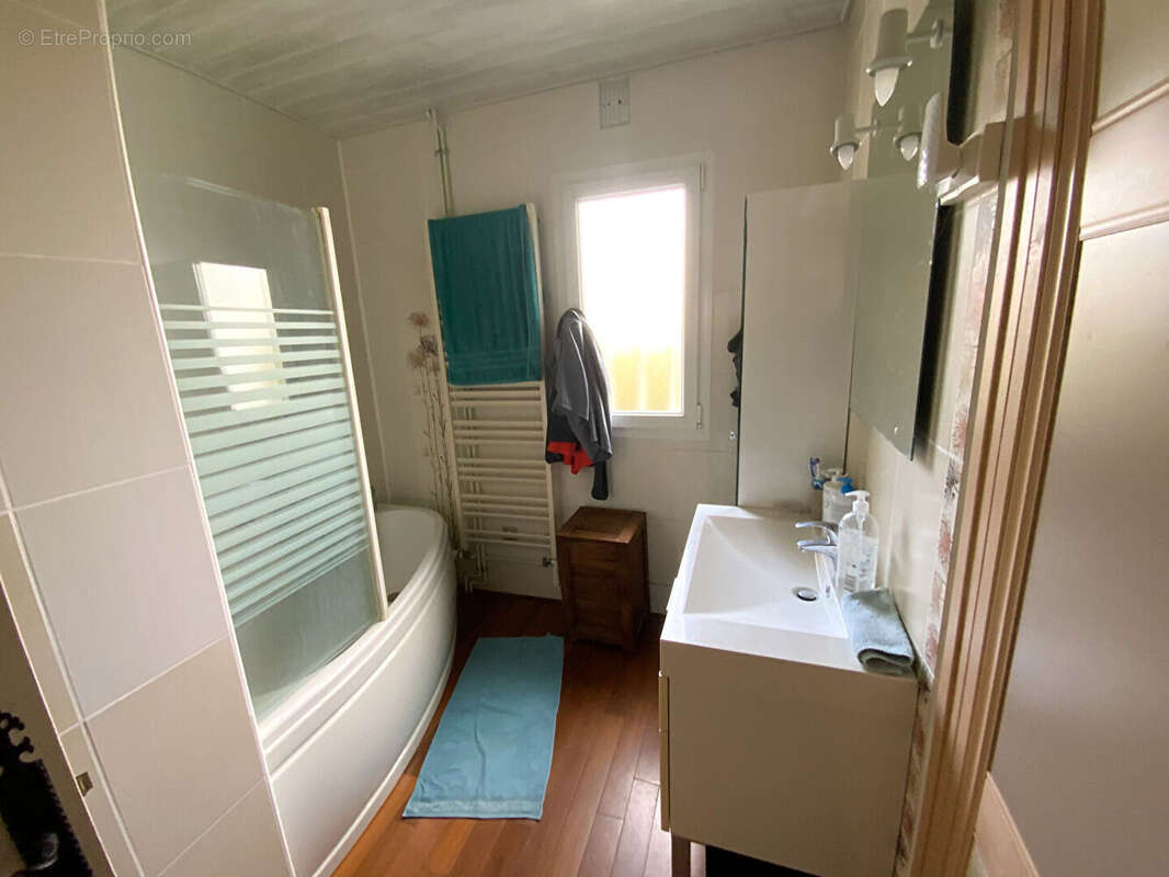 Maison à LE CREUSOT