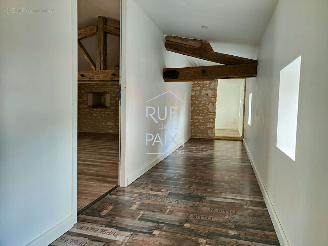Maison Thurageau - 140.40 m2 - photo 11