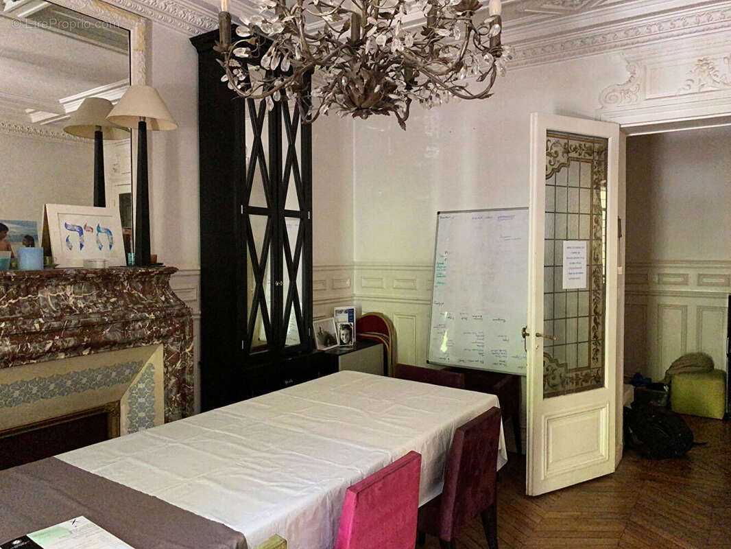 Appartement à PARIS-12E