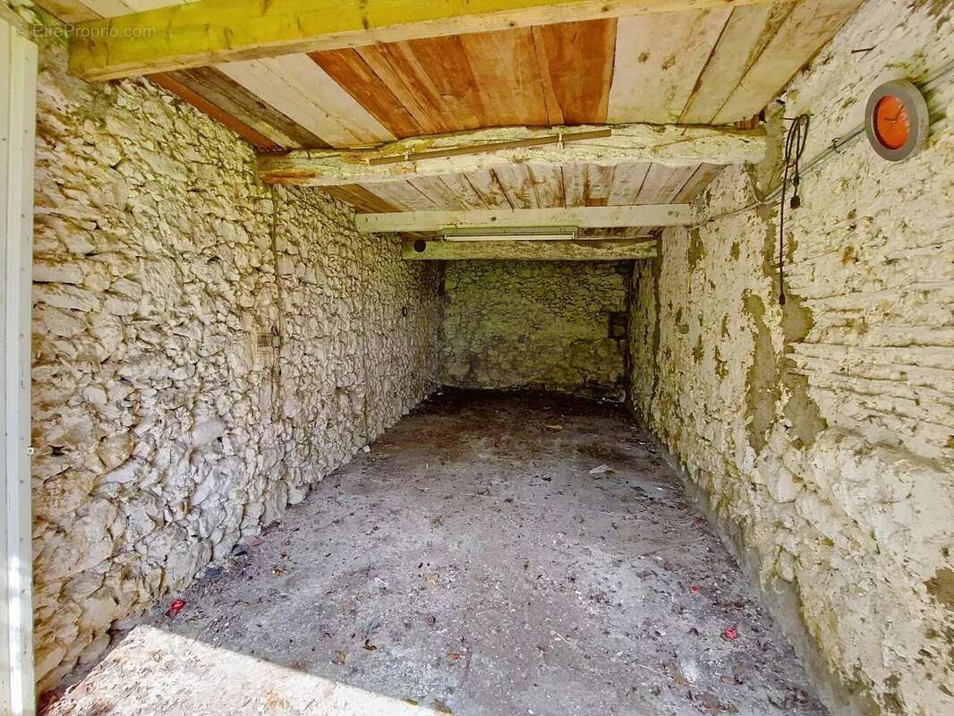 Maison à VIC-FEZENSAC