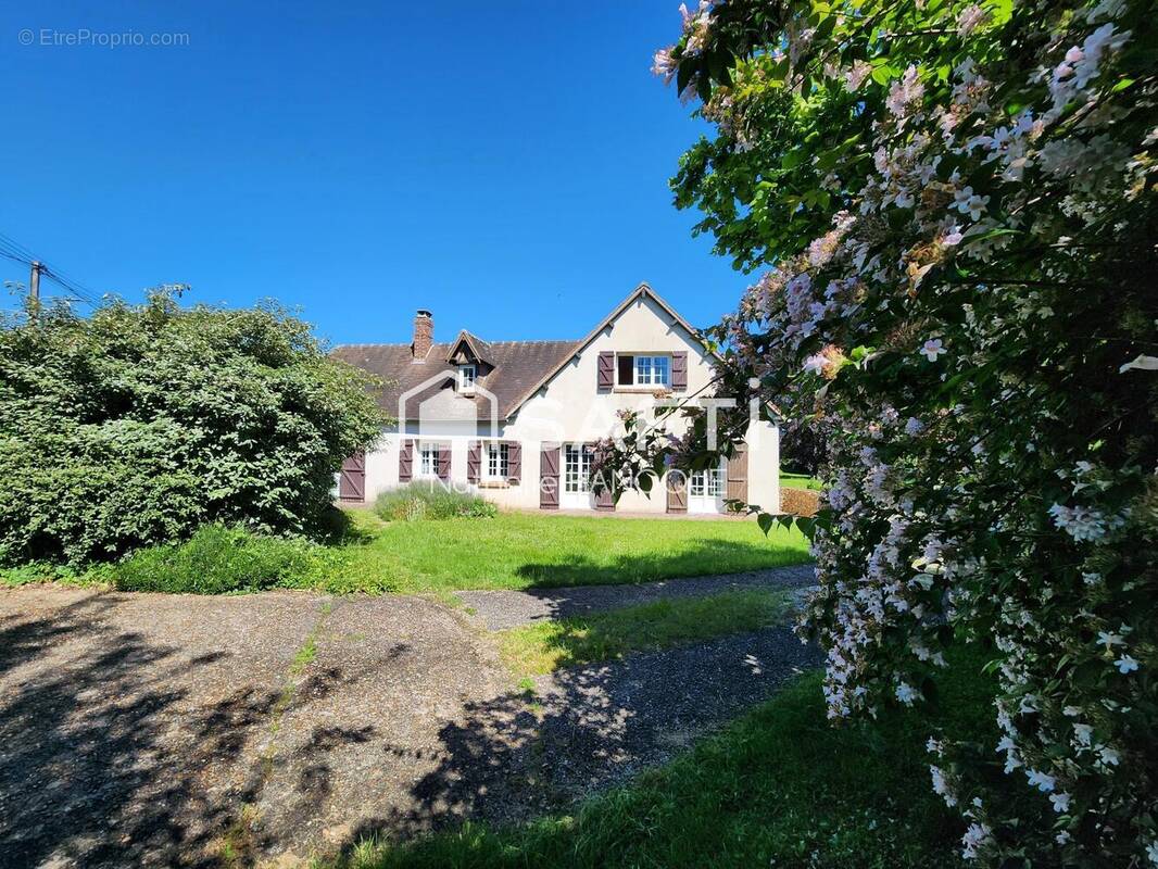 Photo 1 - Maison à SAINT-REMY-SUR-AVRE