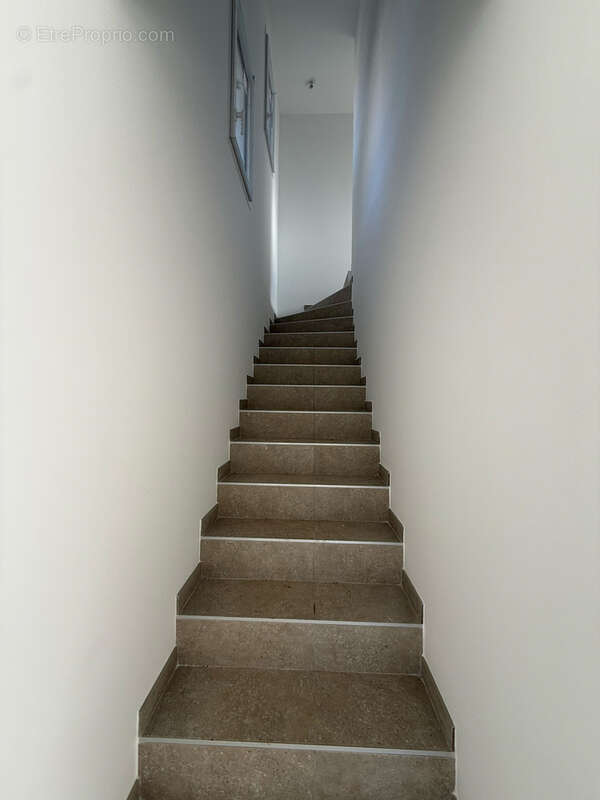 Maison à FORCALQUEIRET