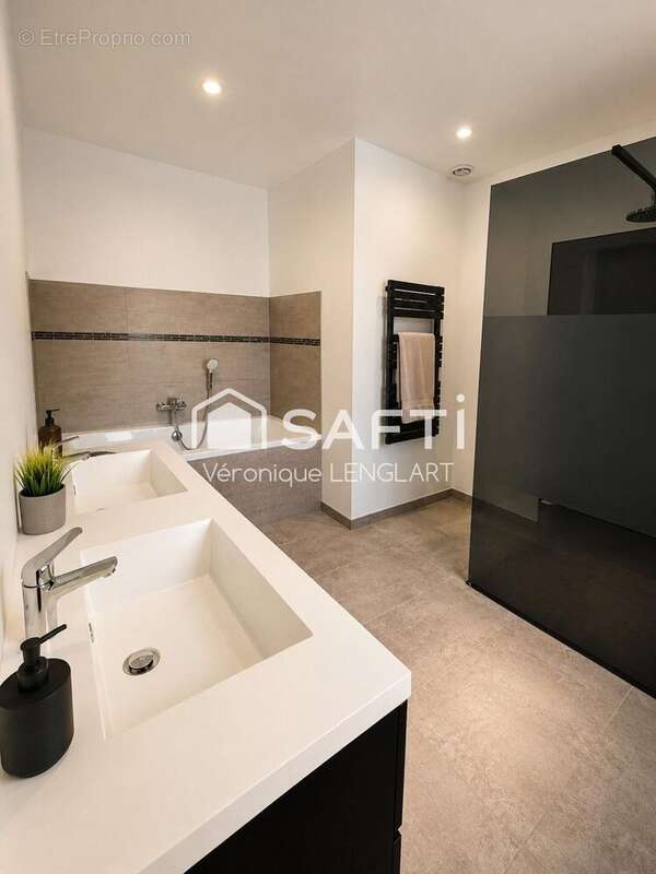 Maison 152 m² à Cobrieux  - photo 6