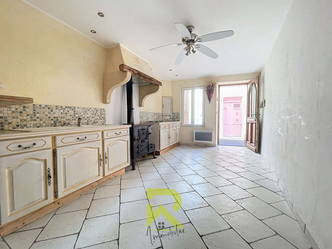 Maison à FLORENSAC