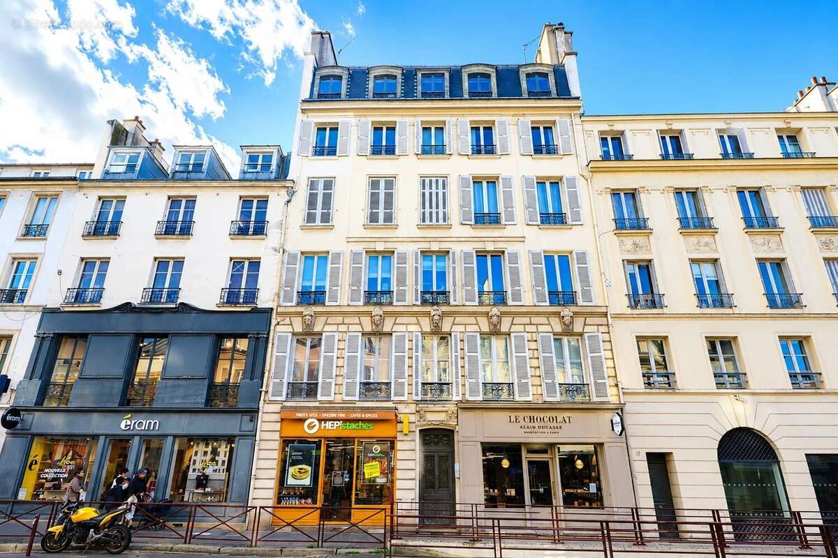 Appartement à VERSAILLES