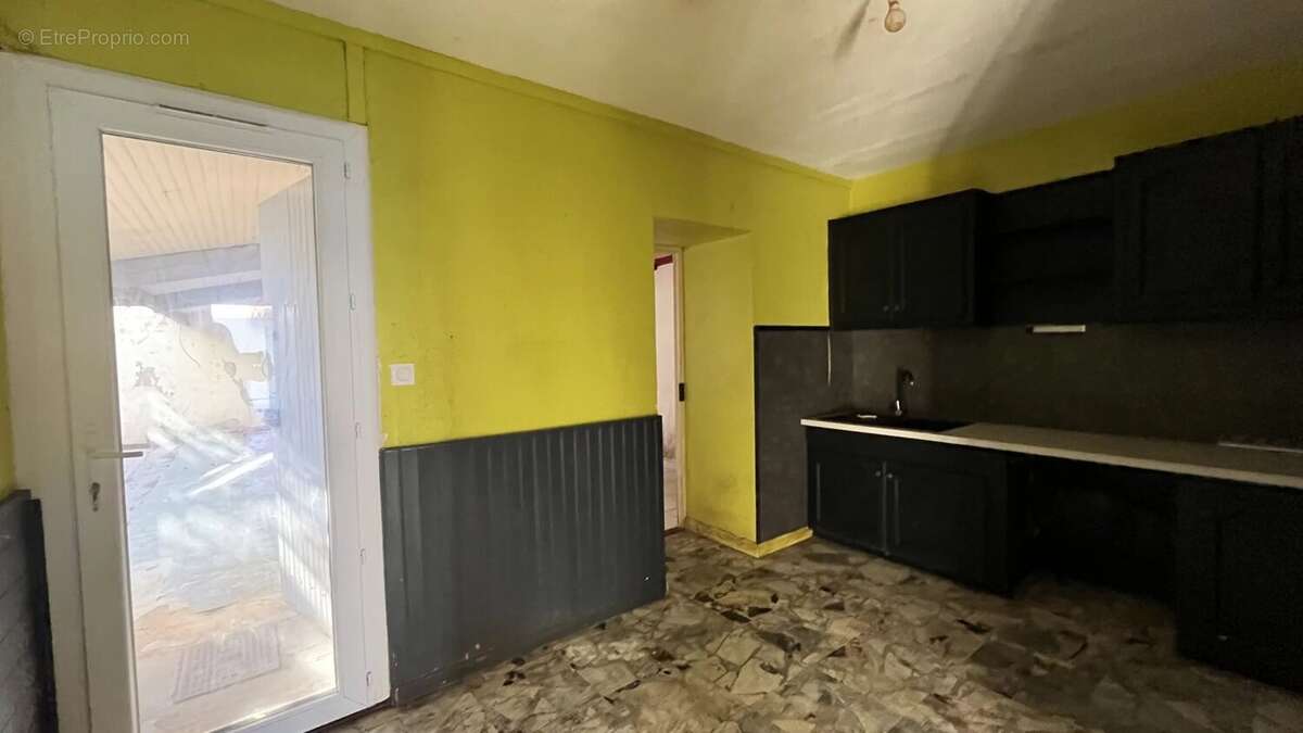 Appartement à PORT-DE-BOUC