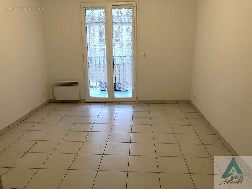 Appartement à PLAN-D'AUPS-SAINTE-BAUME