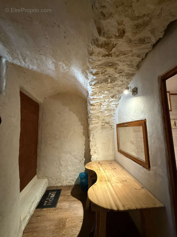 Maison à CHATEAUNEUF-DU-RHONE