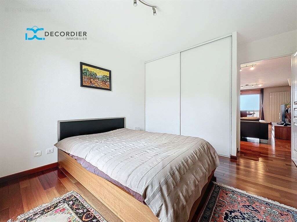 Appartement à EVIAN-LES-BAINS