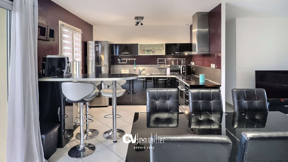 Maison à TOURVILLE-LA-CAMPAGNE