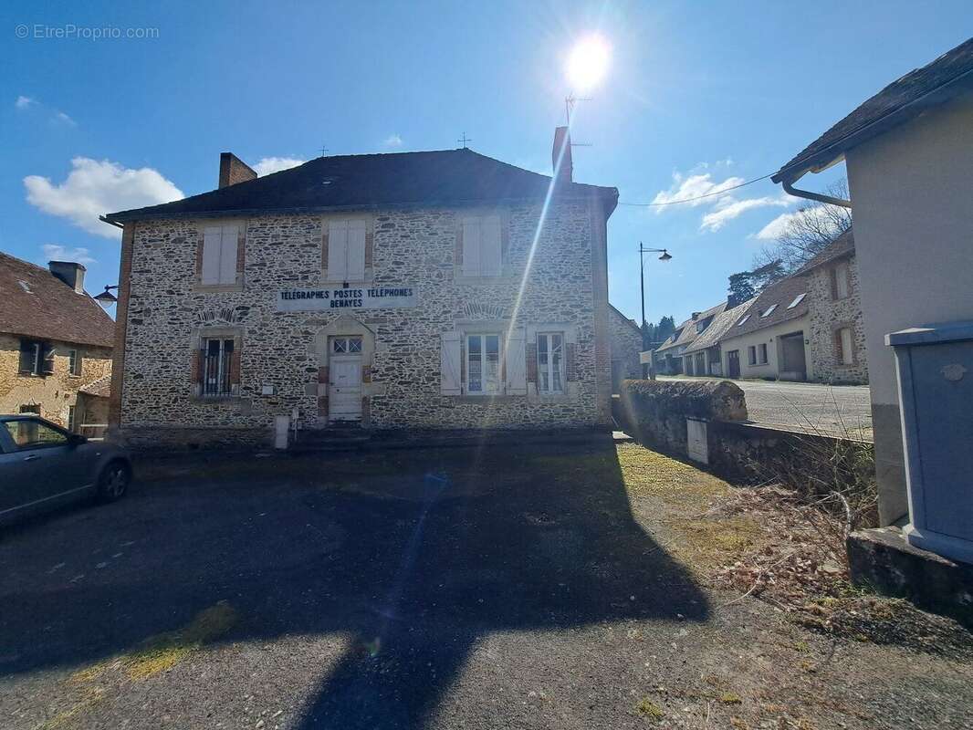 Maison à BENAYES