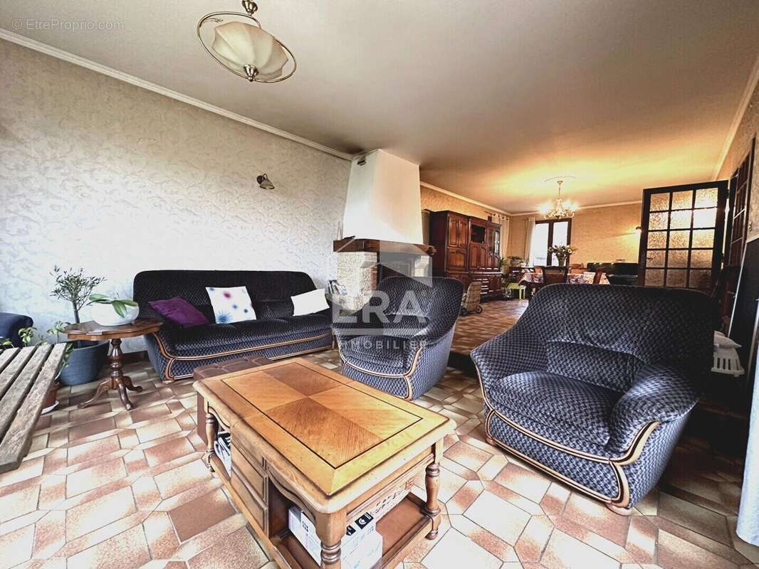 Maison à MONTEREAU-FAULT-YONNE