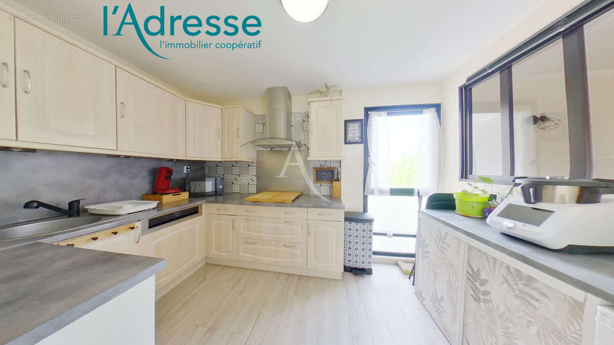 Appartement à CHAMPS-SUR-MARNE