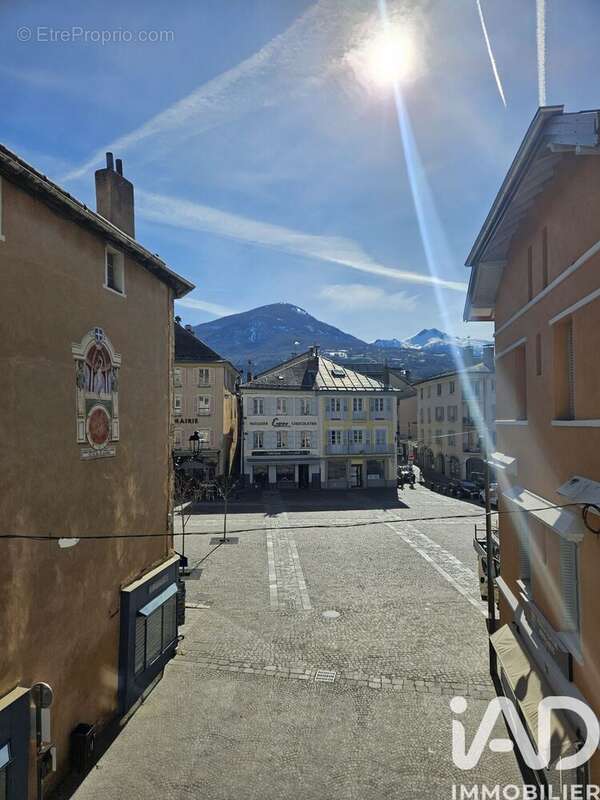 Appartement 39 m² à Embrun  - photo 5