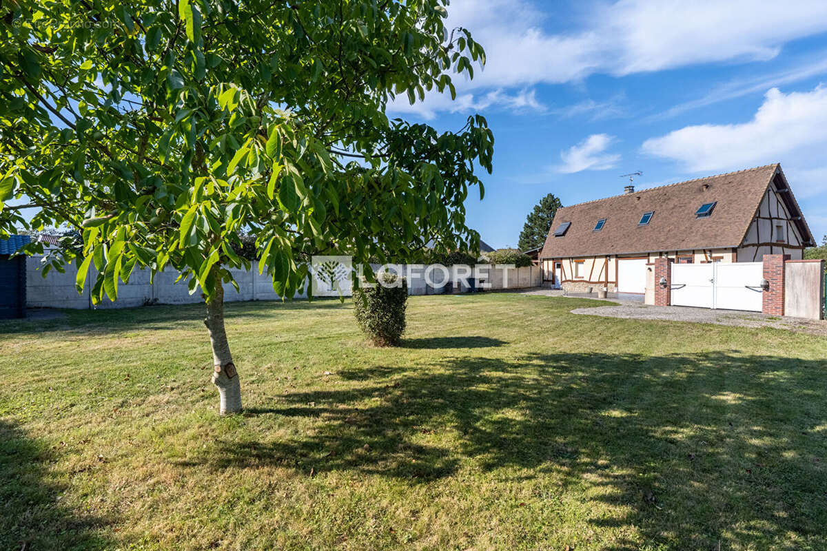 Maison à SAINT-CLAIR-SUR-EPTE
