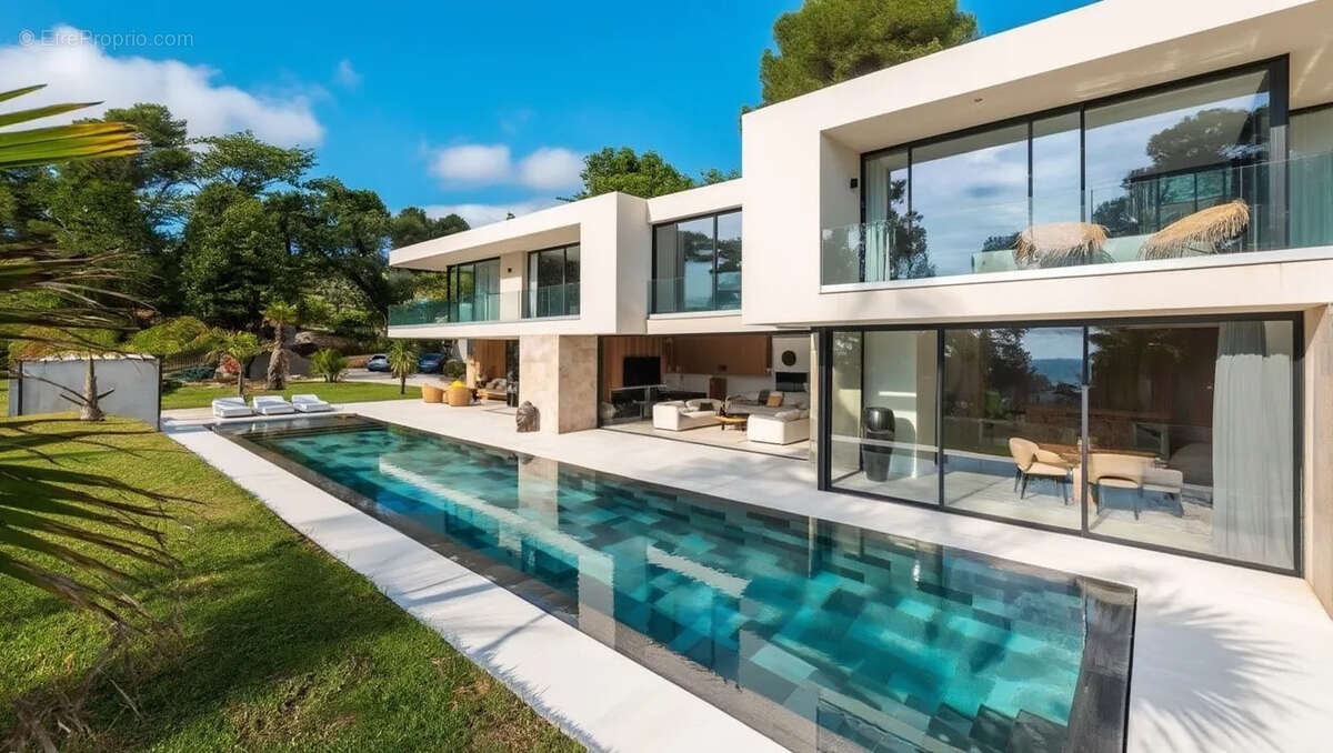 Maison à OPIO