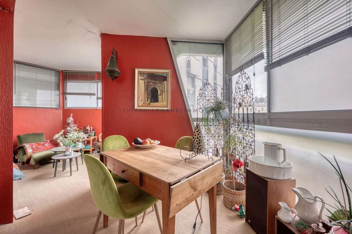 Appartement à PARIS-20E
