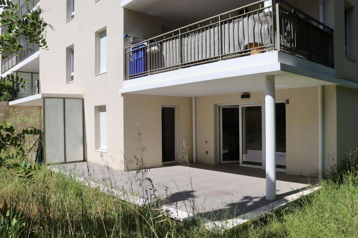 Appartement à MARSEILLE-9E