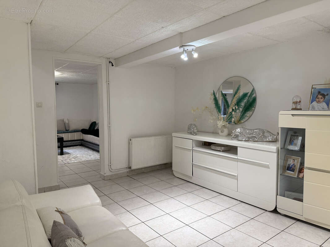 Maison à PONT-DU-CHATEAU