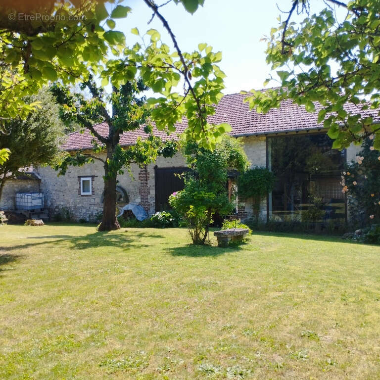 Maison à CHAUMONT-EN-VEXIN