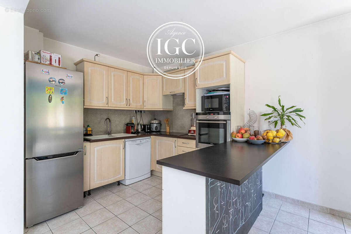 Appartement à MARIGNANE