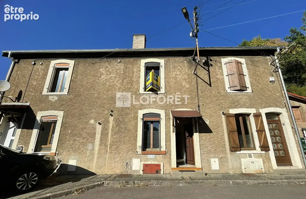 Maison à MOUTIERS