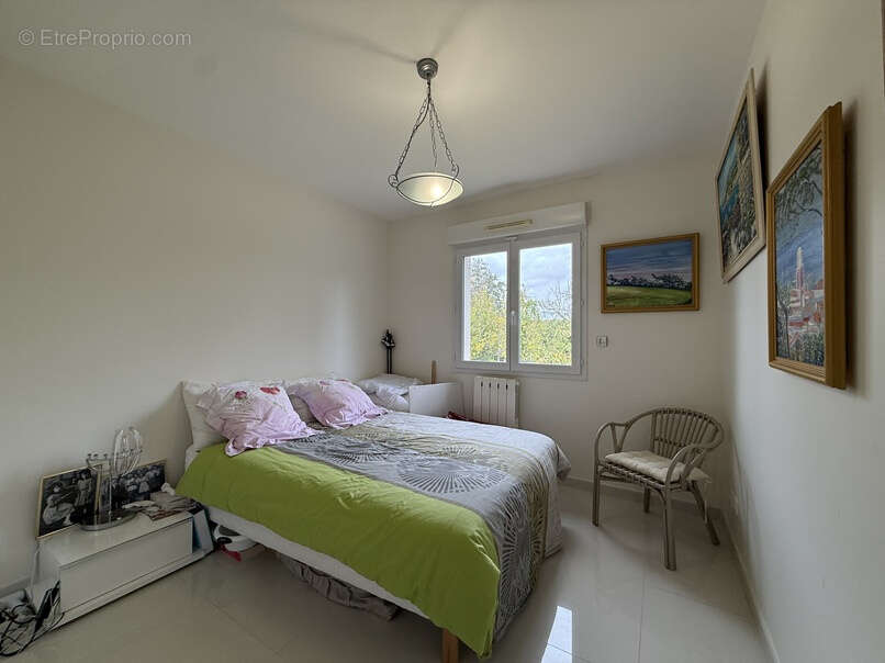 Maison à VERT-EN-DROUAIS