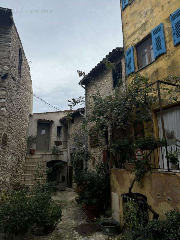 Maison à CAGNES-SUR-MER