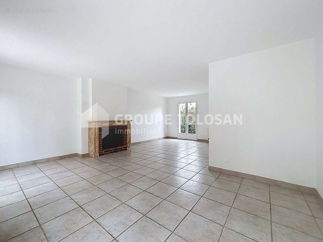 Maison à SAINT-ORENS-DE-GAMEVILLE